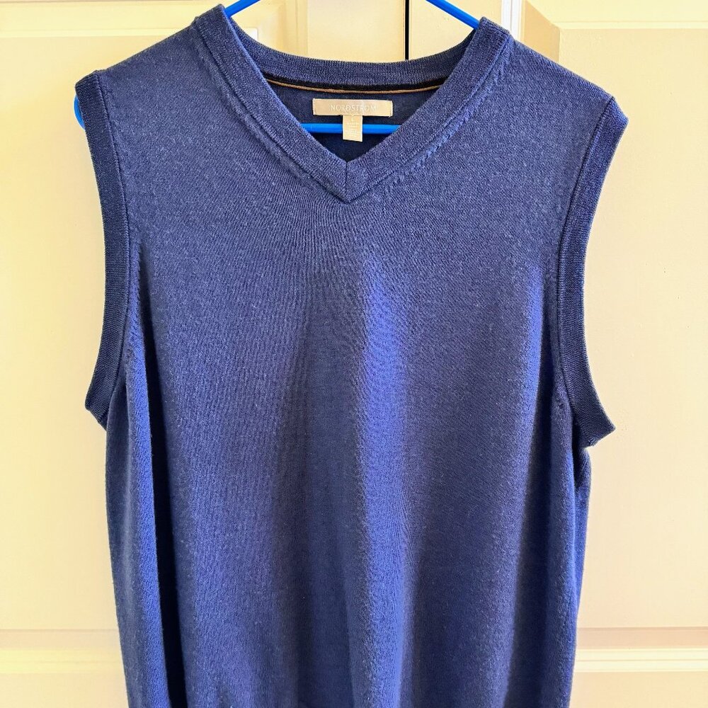 Nordstrom Men's 100 % Merino Wool Sweater Vest